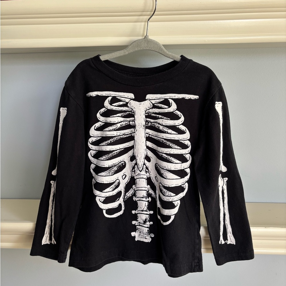 Children’s Place Black Skeleton Long Sleeve Tee
